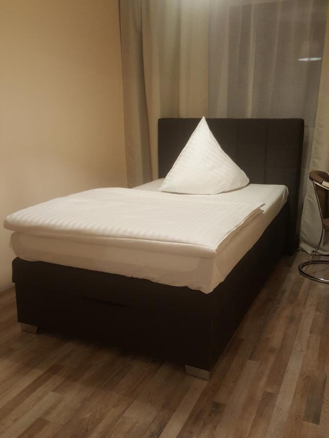 Hotel-Residenz Oberurseler Hof Екстериор снимка