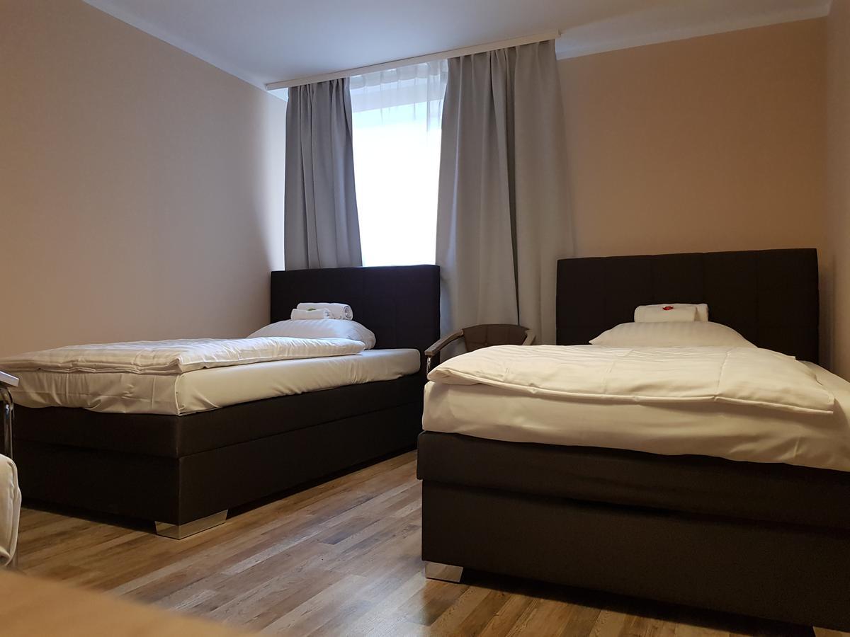 Hotel-Residenz Oberurseler Hof Екстериор снимка