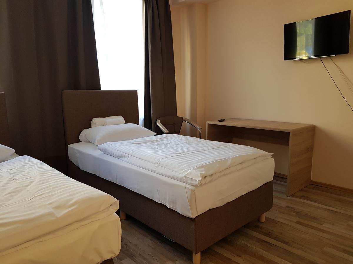 Hotel-Residenz Oberurseler Hof Екстериор снимка